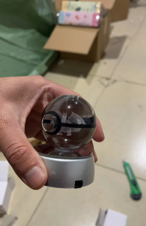 Pokemon Glass Crystal Pokeball